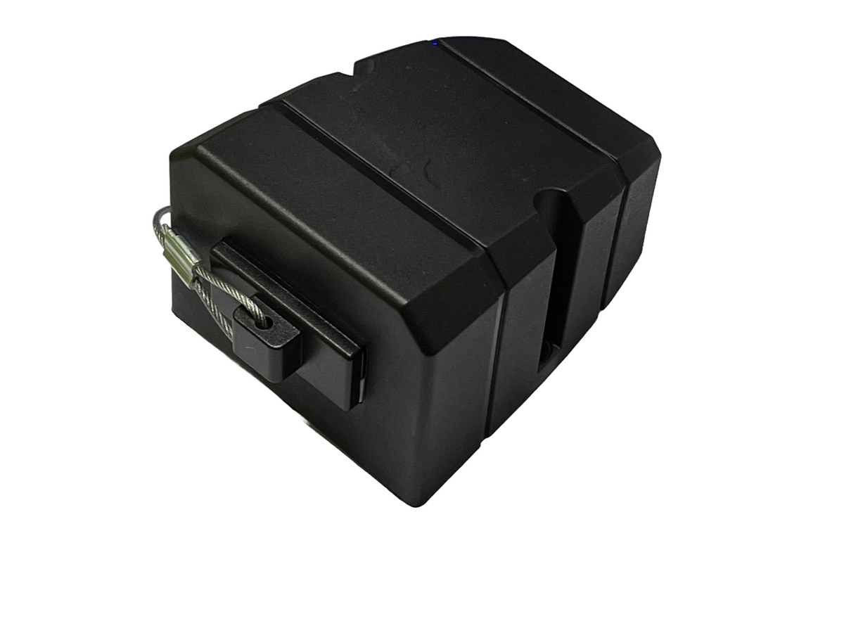 50 Amp Brad Harrison equivalent plug Holder With Plug and Dust Cover